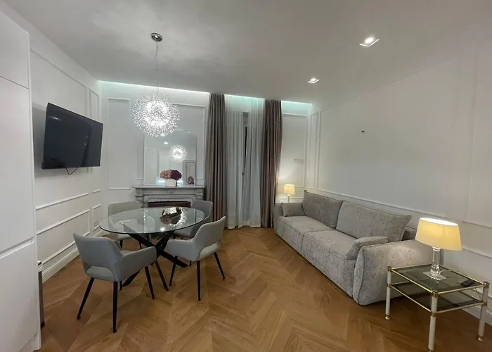 Twins Apartments