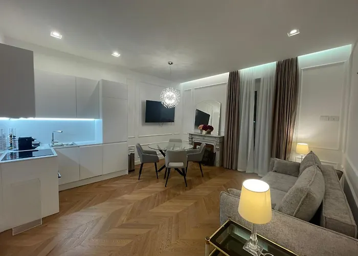 Twins Apartments