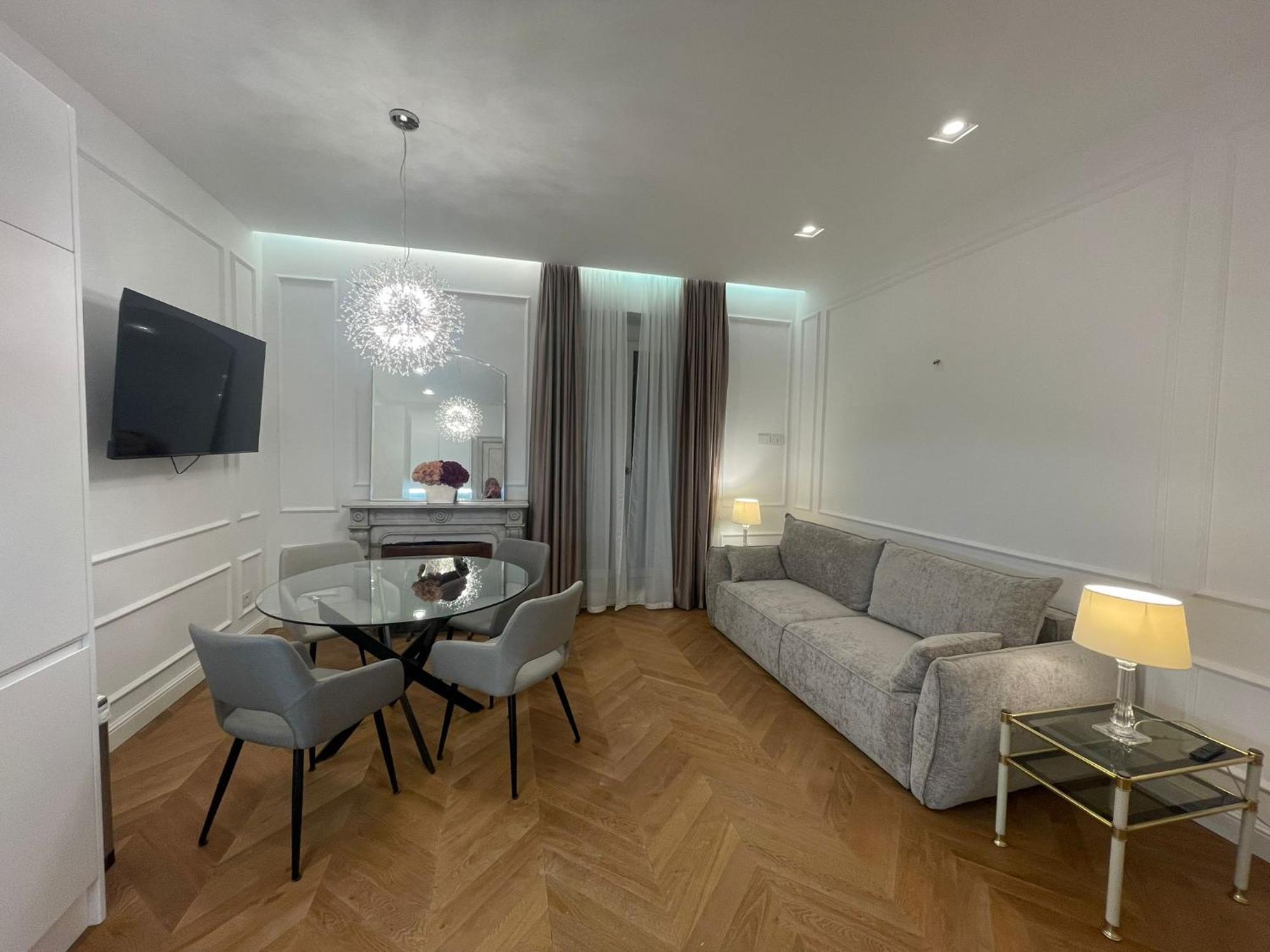 Twins Apartment